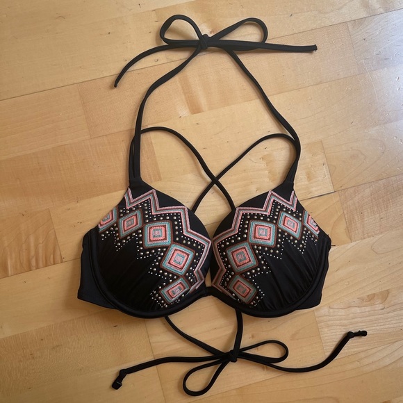 Shade & Shore Push-Up Padded Bikini Swim Top - Picture 1 of 9